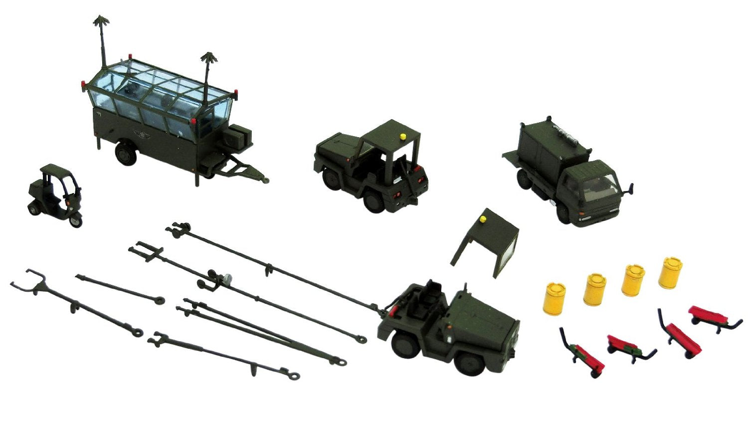 AC923 Aviation Equipment 3 JASDF Tractor Set