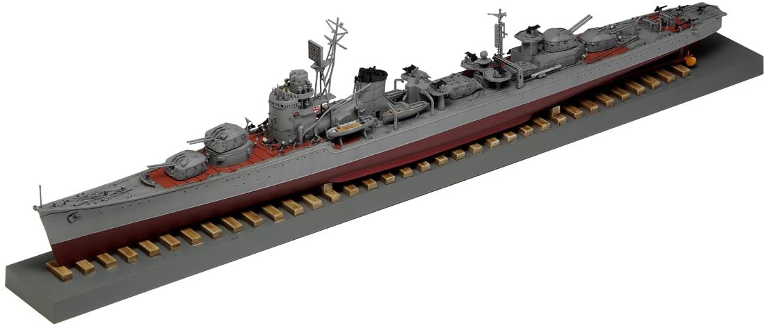 BB-102 IJN Destroyer Fuyuzuki 1945