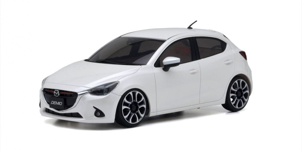 MZP442WP ASC MA03F-FWD MAZDA Demio XD Touring Snow Flake White