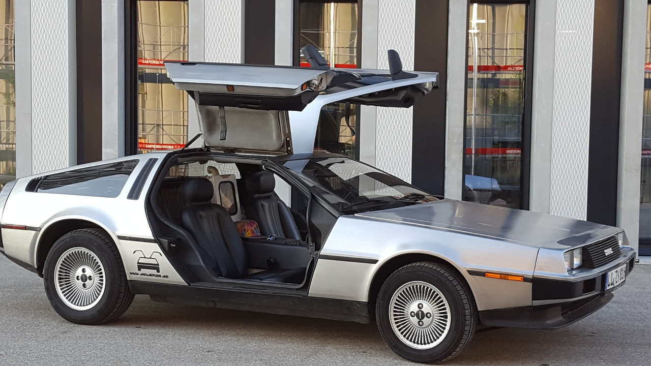 The DeLorean DMC-12: A Symbol of Innovation and Timeless Pop Culture Phenomenon