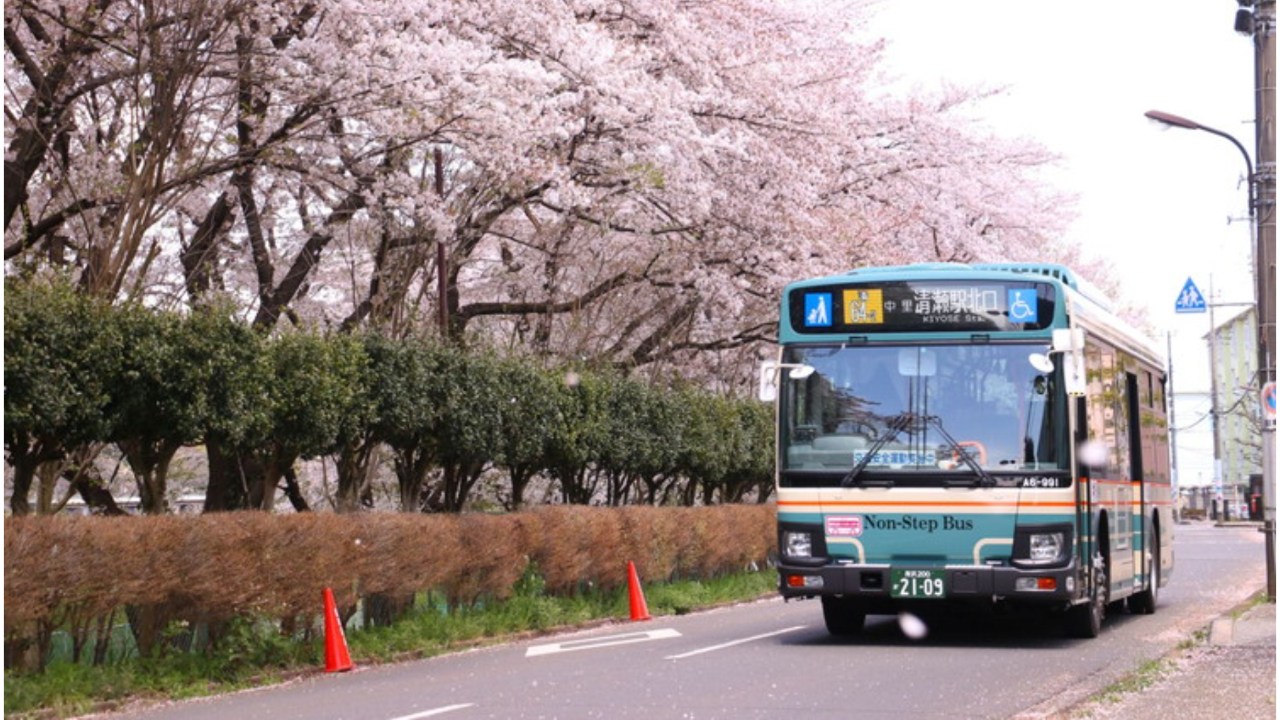 Navigating Japan: How Bus Companies Make Travel a Breeze