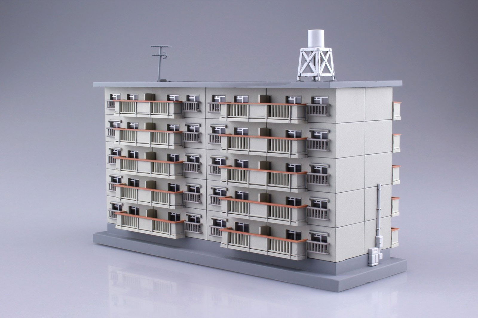 Aoshima 1/150 Housing Complex Set of 2 - BanzaiHobby