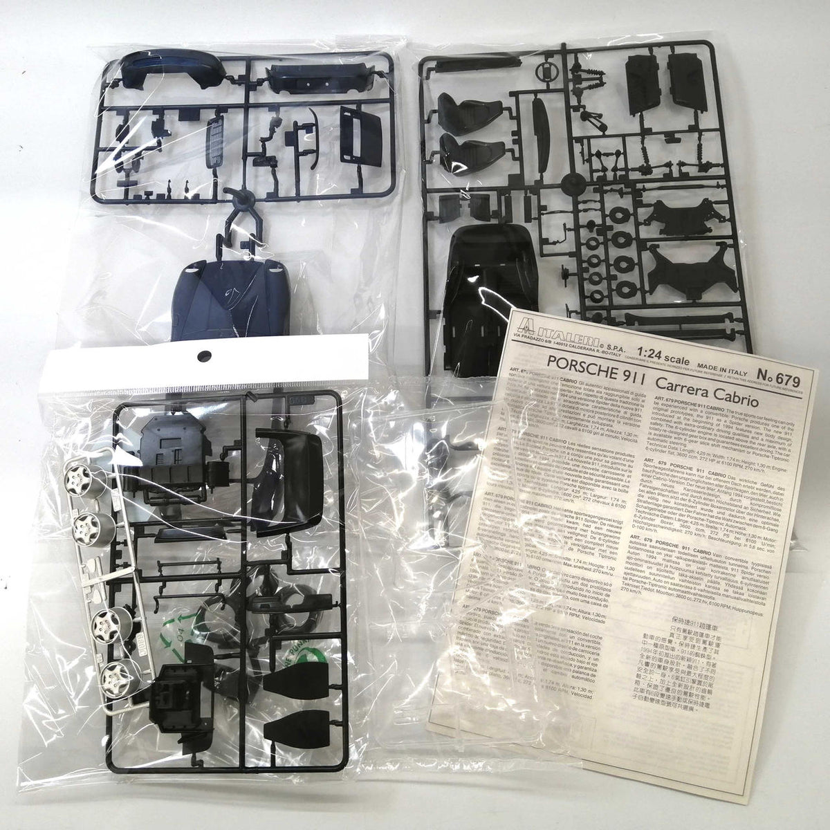 NO ID ITALE 1/24 Porsche 911 Carrera Cabrio '94 1/24 Porsche 911 Carrera Cabrio '94 - Banzai Thrifting | BanzaiHobby