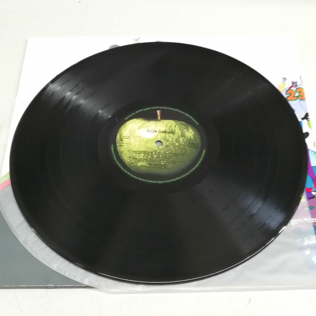 THE BEATLES Record: YELLOW SUBMARINE