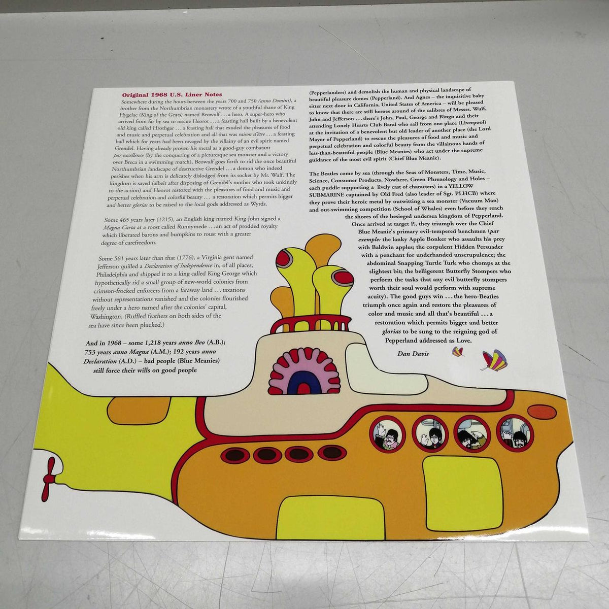 THE BEATLES Record: YELLOW SUBMARINE