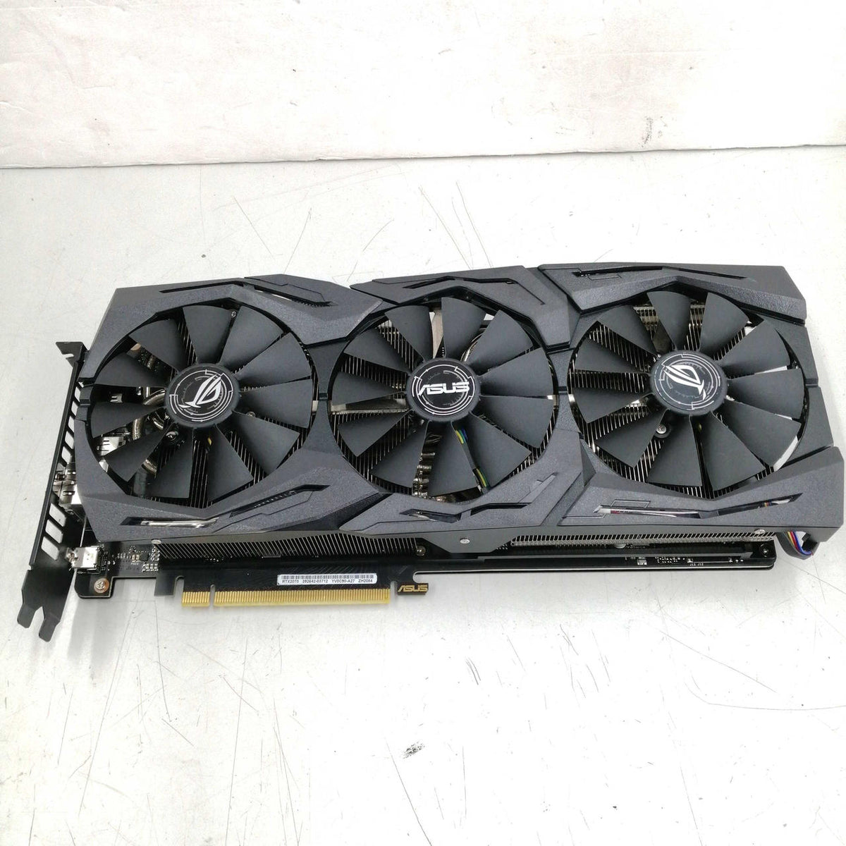 ASUS Graphics Board: ROG-STRIX-RTX2070-O8G-GAMING