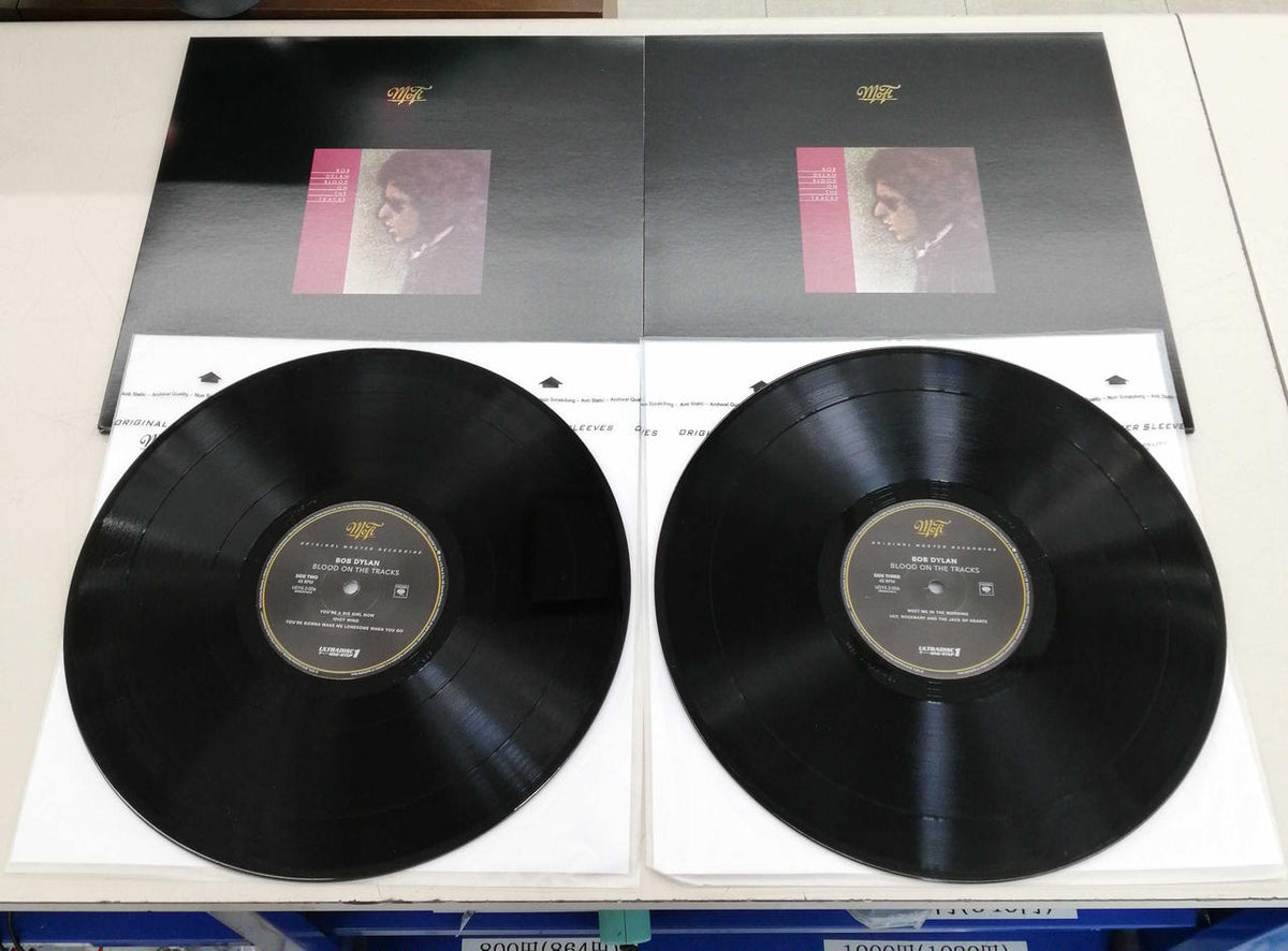 MOBILE FIDELITY Western Music BLOOD ON THE TRACKS