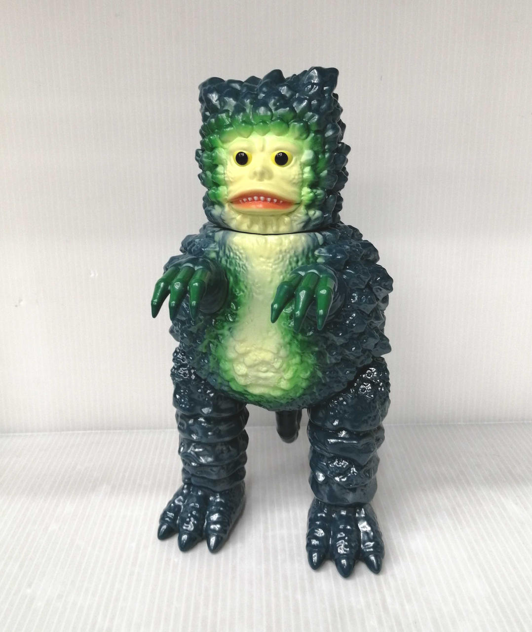 MEDI COM TOY Soft Vinyl Anraku Yasusaku Garamon