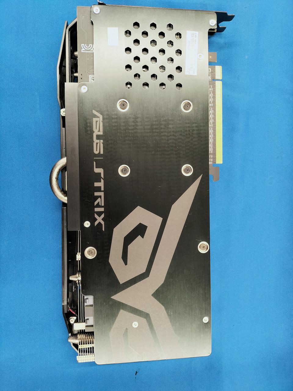 ASUS Graphics Board: STRIX R9 390