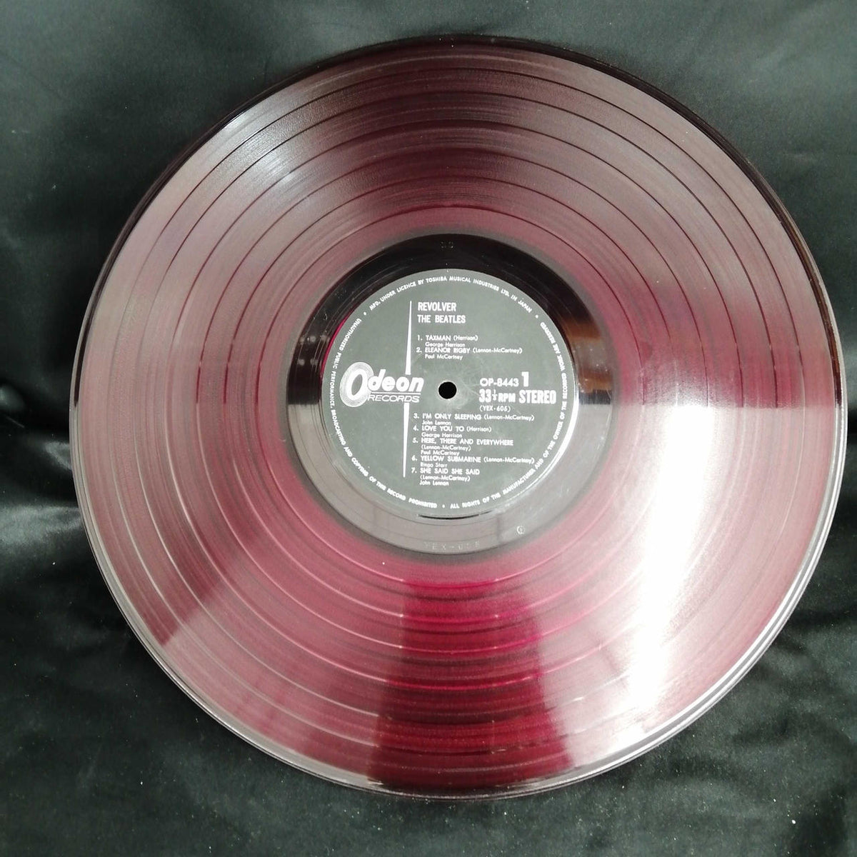ODEON Record: REVOLVER / The Beatles
