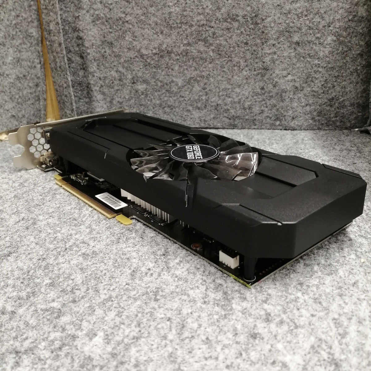 PALIT Graphics Card/GTX 1060 3GB NE51060015F9-1061F