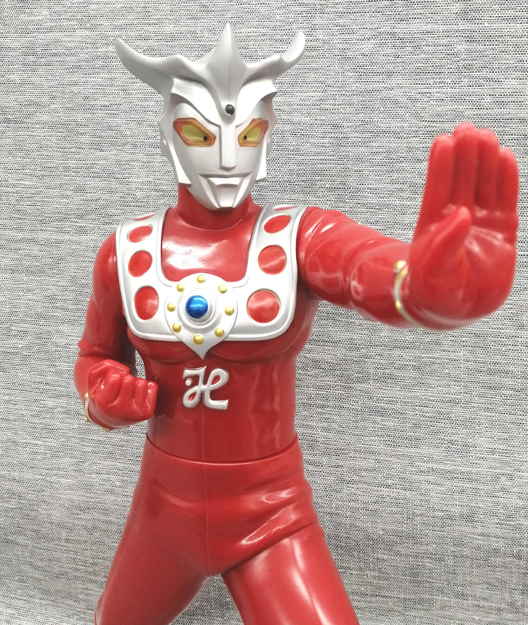 Tsuburaya Productions Soft Vinyl Ultraman Leo