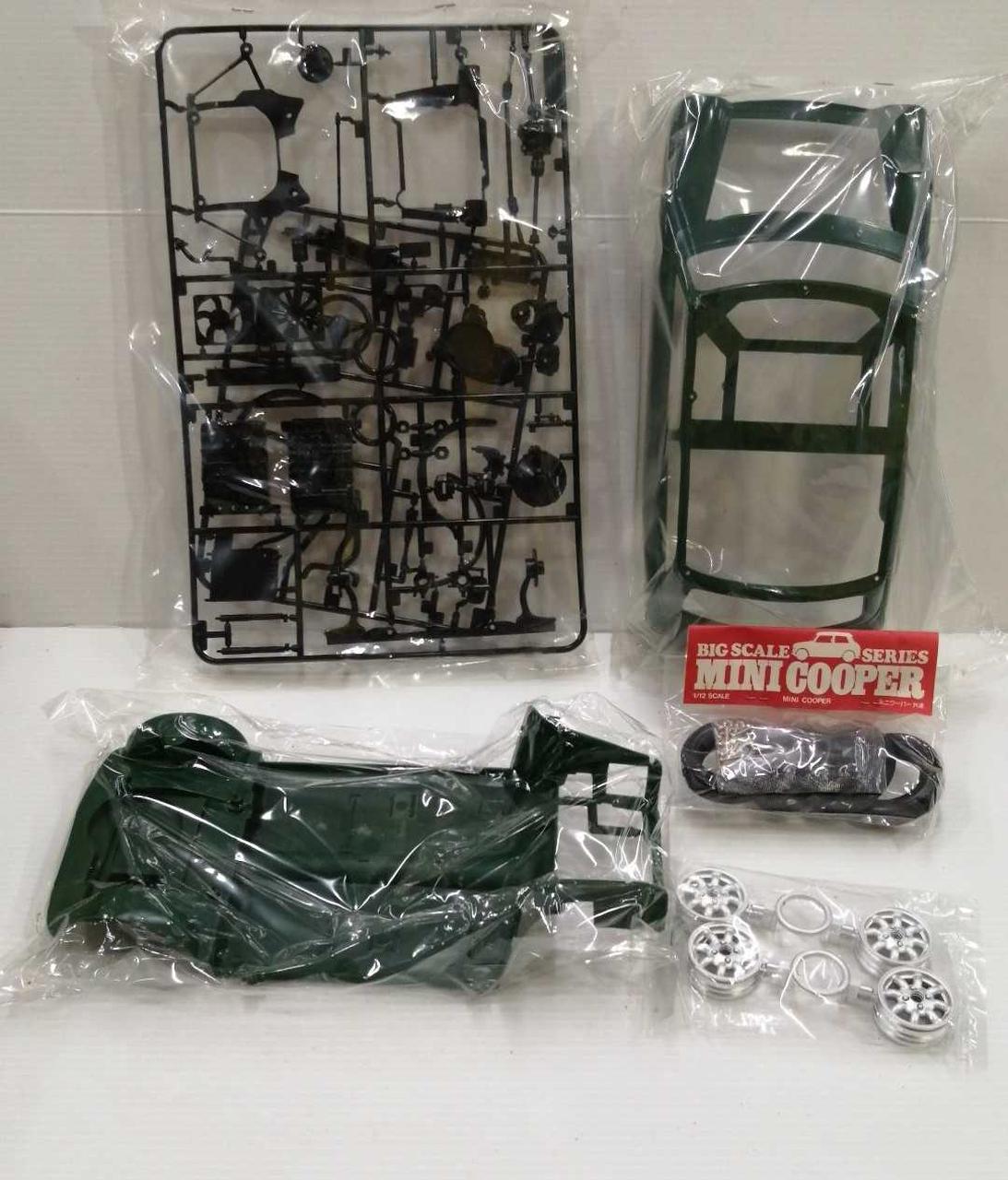 Tamiya 1/12 Plastic Model Rover Mini Cooper 1.3I - Banzai Thrifting | BanzaiHobby