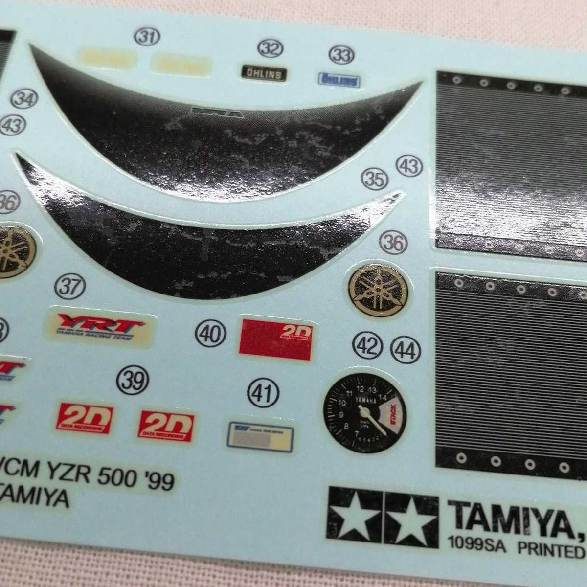 TAMIYA 1/12 Motorcycle Series Red Bull Yamaha WCM YZR500'99 - Banzai Thrifting | BanzaiHobby