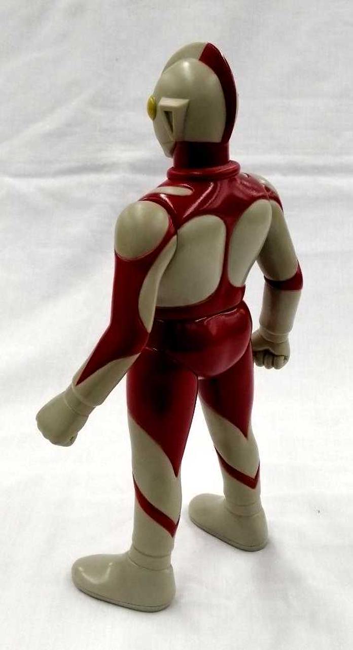 ART STORM Soft Vinyl Kazuo Umezu Version Ultraman
