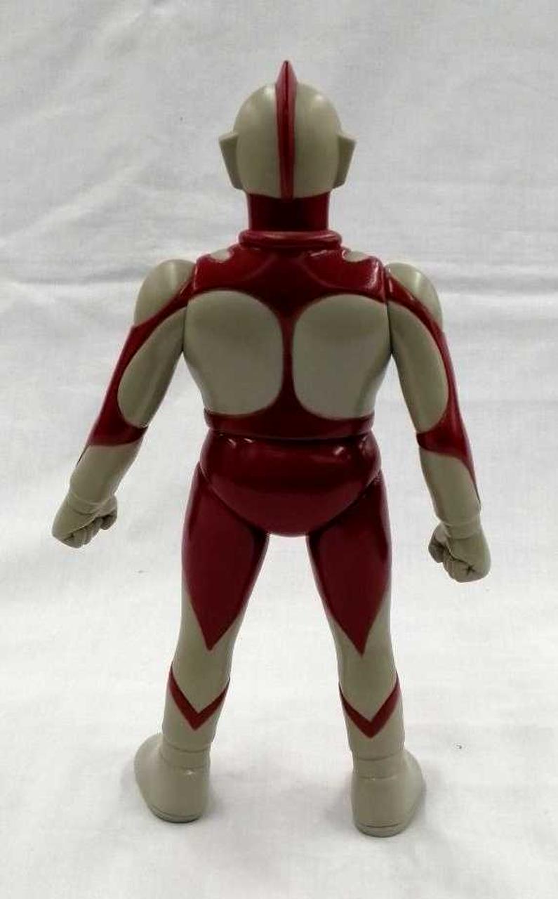ART STORM Soft Vinyl Kazuo Umezu Version Ultraman