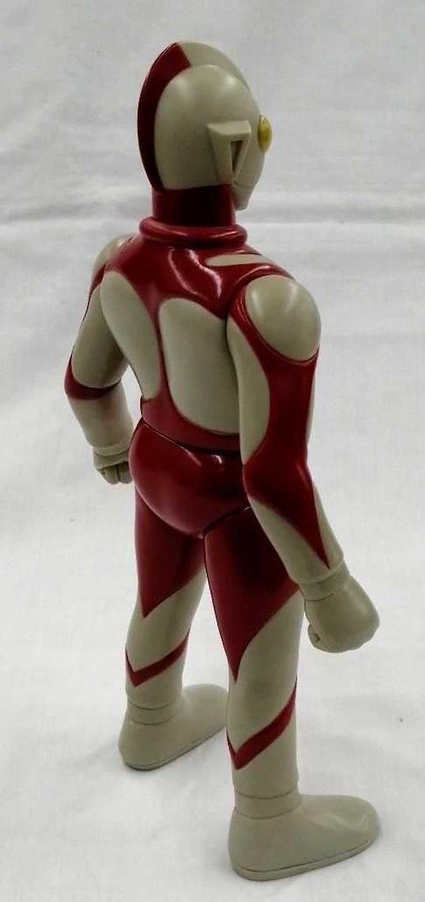 ART STORM Soft Vinyl Kazuo Umezu Version Ultraman