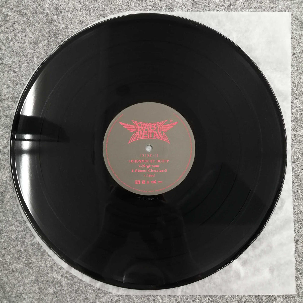 BMD FOX RECORDS BABYMETAL / With scratches TFJC-38024