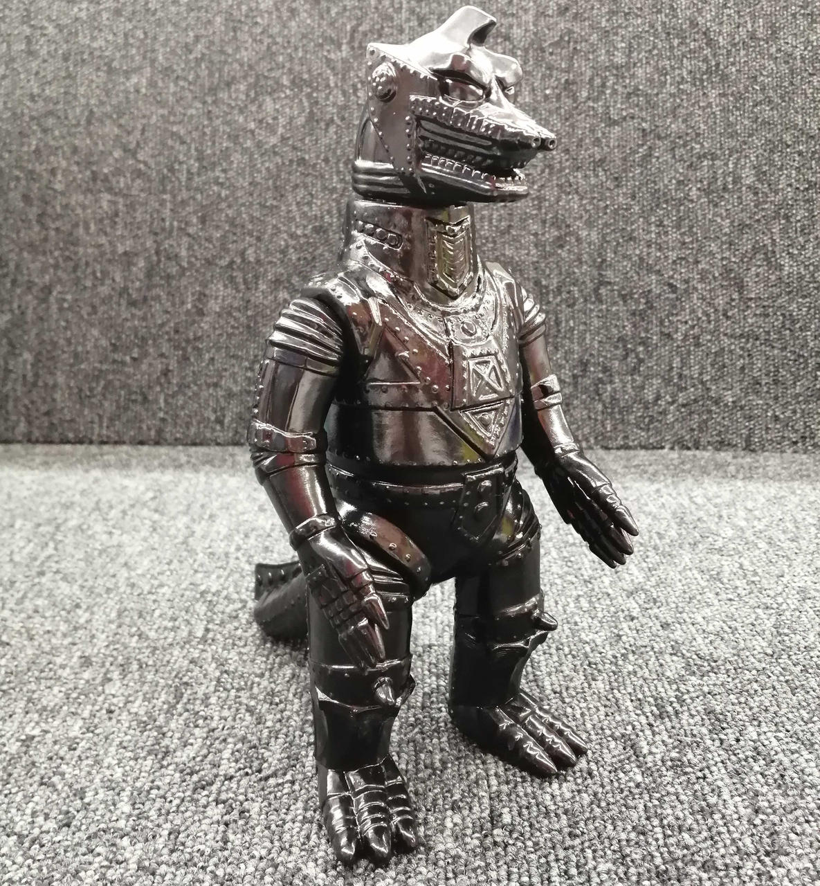 M1 Retro Soft Vinyl Mechagodzilla 2 (Black) - M1 Banzai Hobby