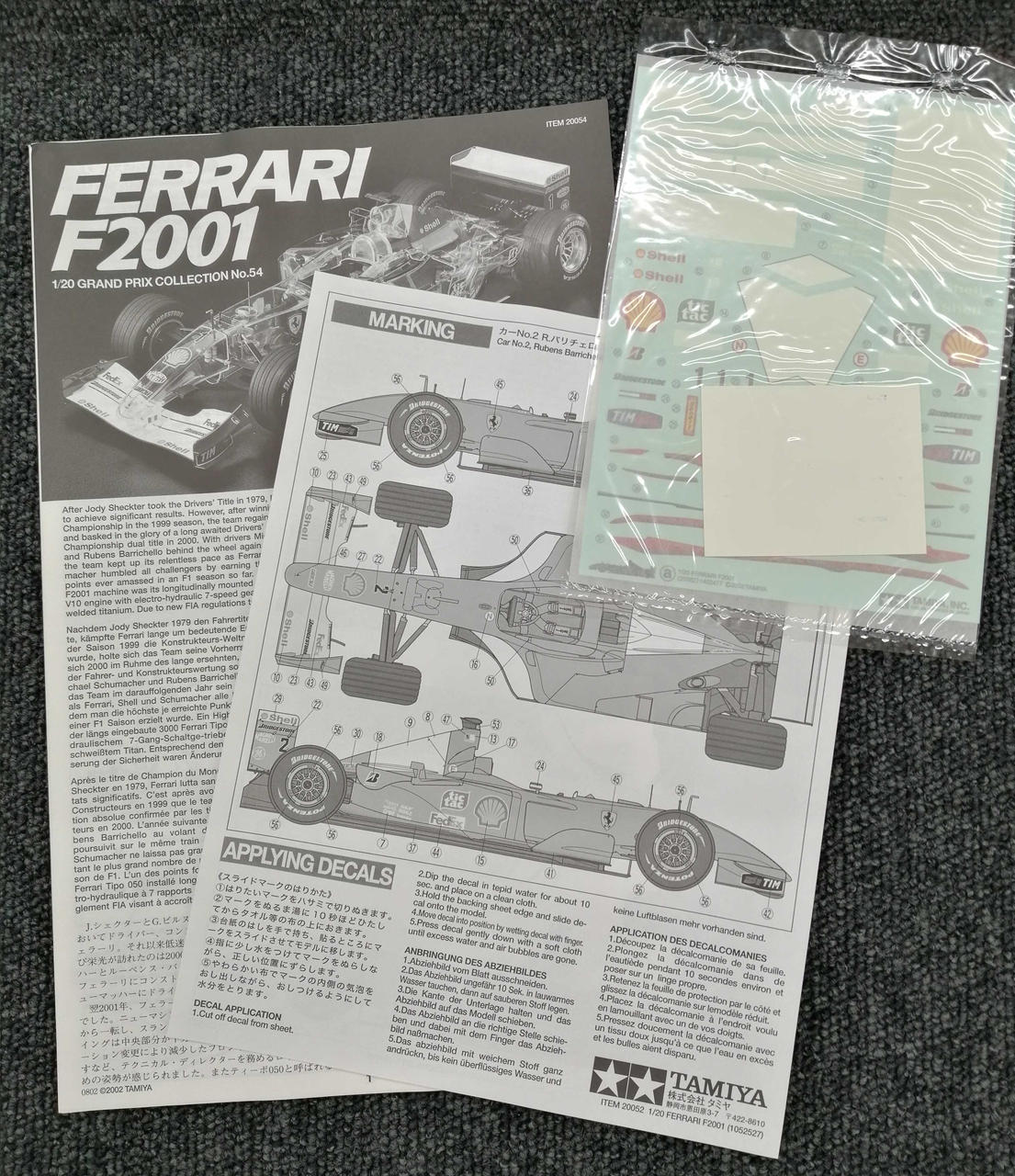 TAMIYA 1/20 Full View Ferrari F2001 Full Display Model
