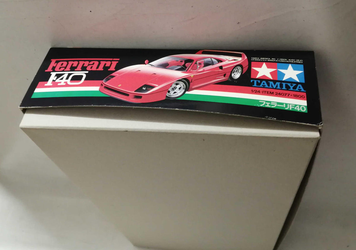 TAMIYA 1/24 Sports Car Series No.77 Ferrari F40