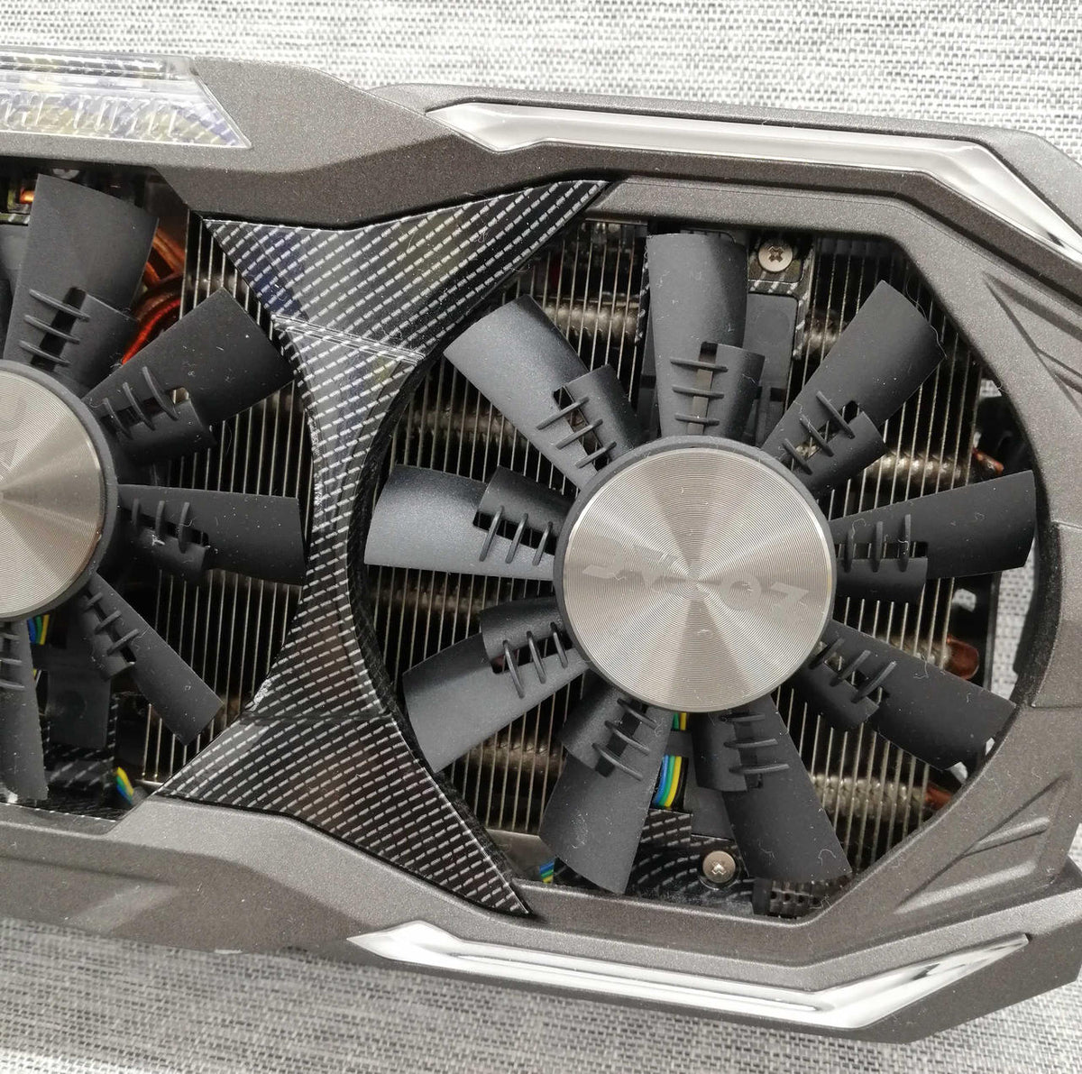 ZOTAC Graphics Board: GEFORCE GTX1080 AMP EXTREAM
