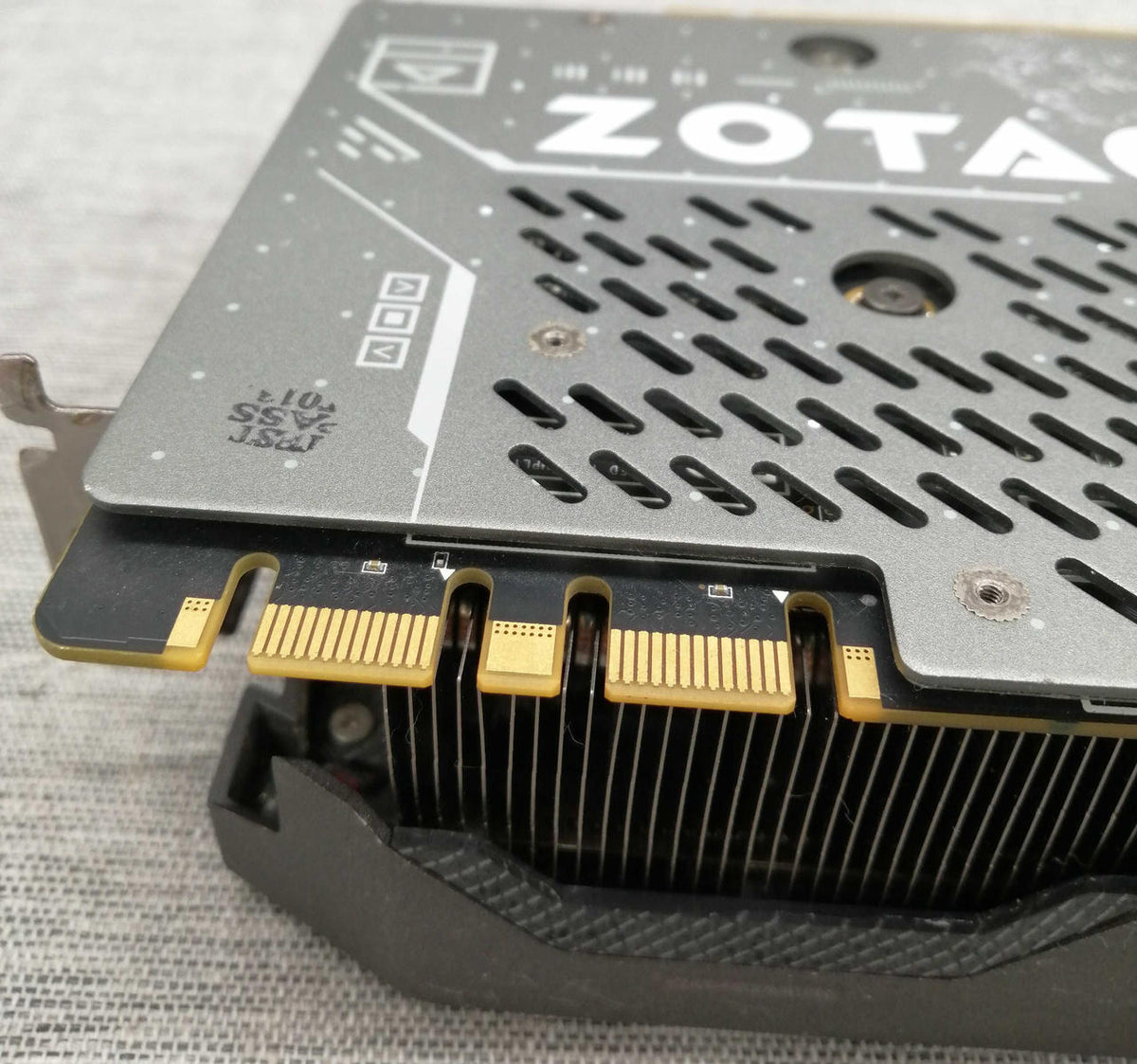 ZOTAC Graphics Board: GEFORCE GTX1080 AMP EXTREAM