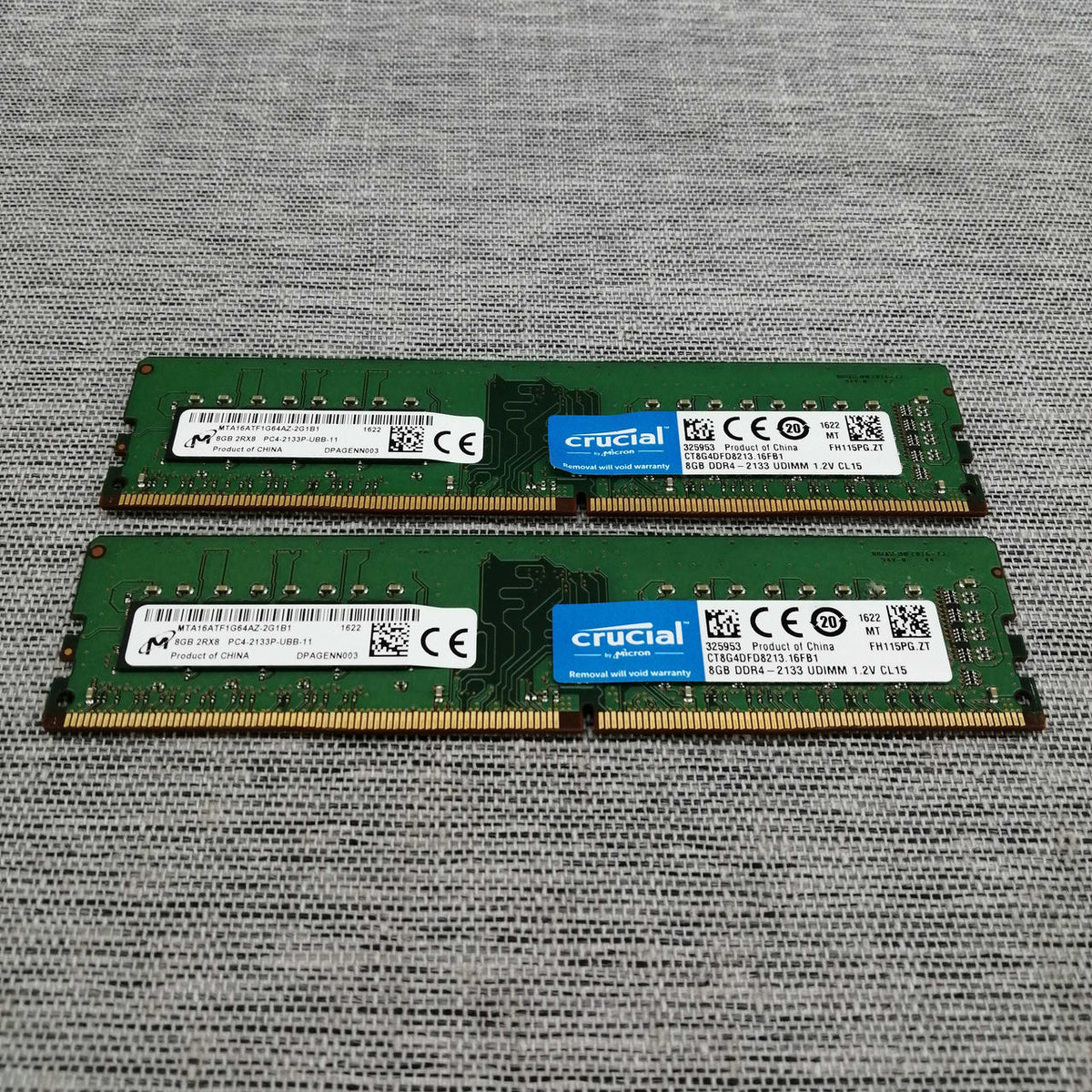 CRUCIAL 2 × 8GB Memory MTA16ATF1G64AZ-2G1B1