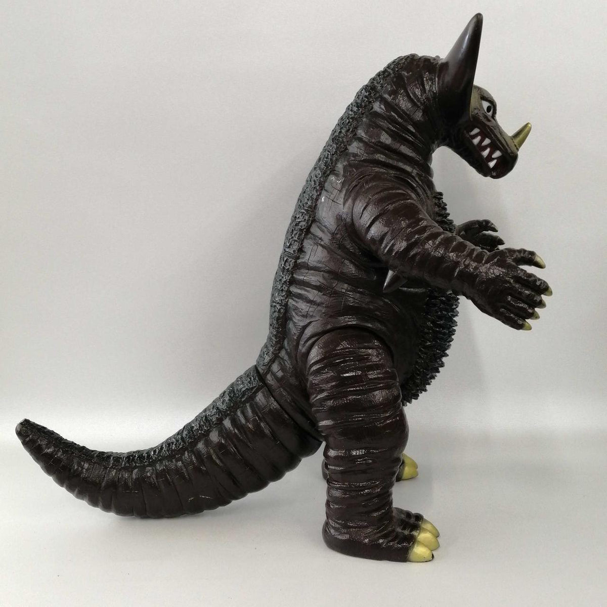 BANDAI Monster Soft Vinyl Gomora