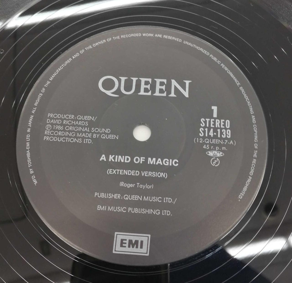 EMI Western Music Record AKIND of Magic / QUEEN