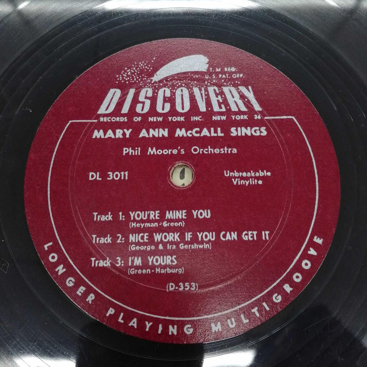 DISCOVERY Jazz Records SINGS/MARYANNMCCALL