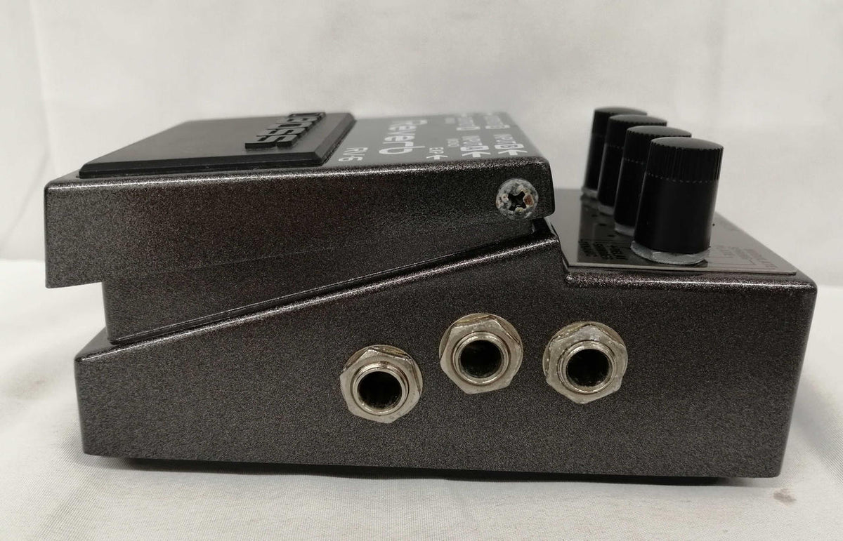 BOSS Effects pedal RV-6