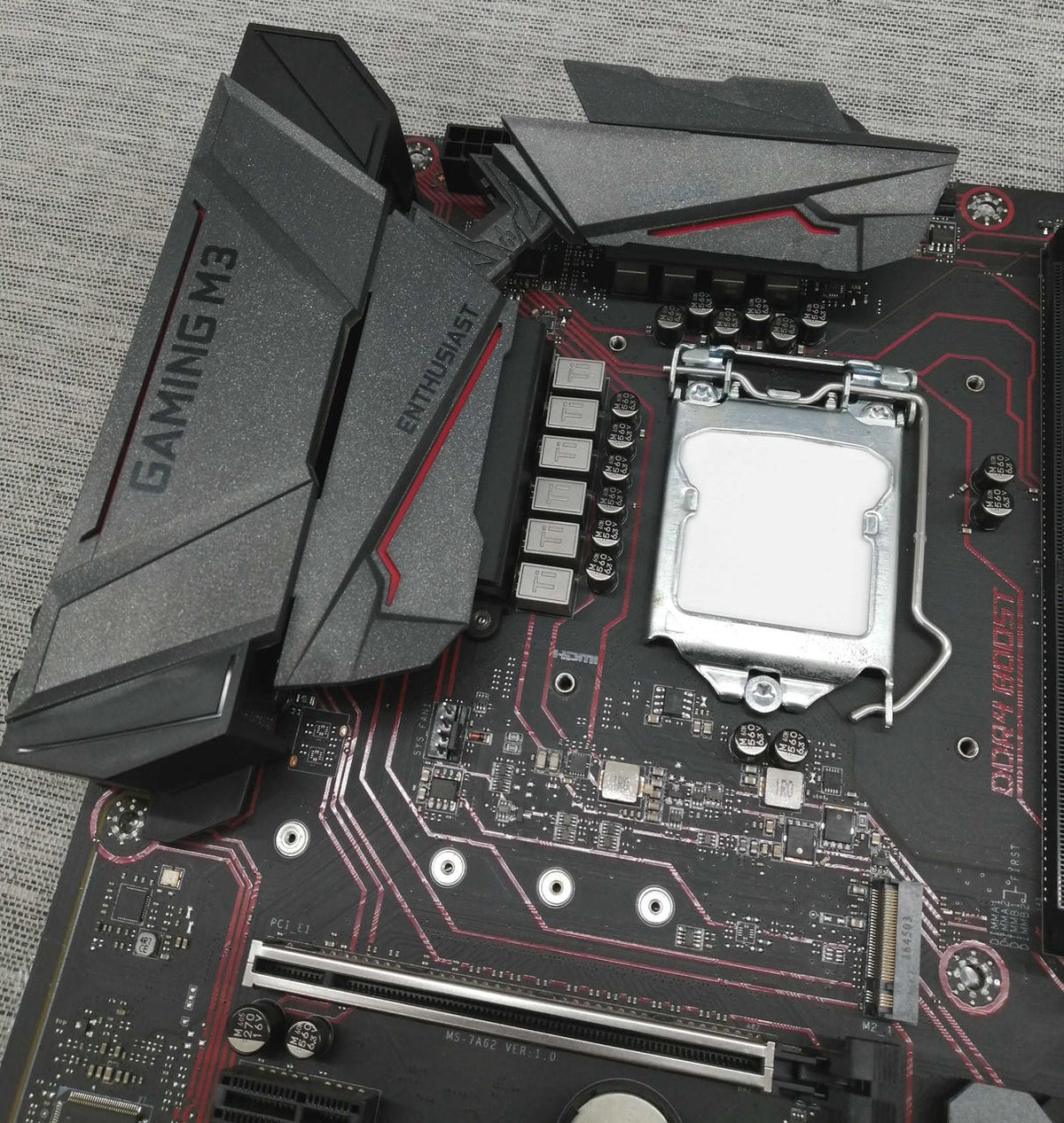 MSI Motherboard: H270 GAMING M3