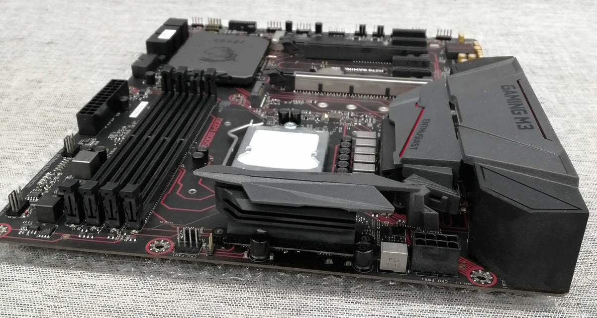 MSI Motherboard: H270 GAMING M3