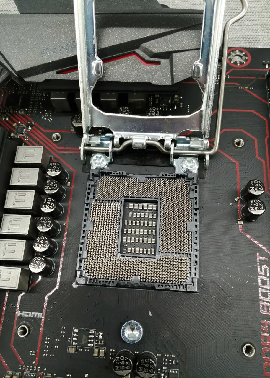 MSI Motherboard: H270 GAMING M3