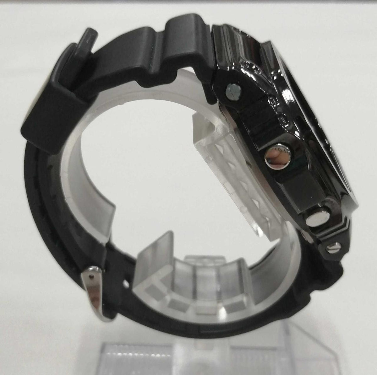 CASIO G-SHOCK GM5600SERIES GM-5600UB / Signs of Use