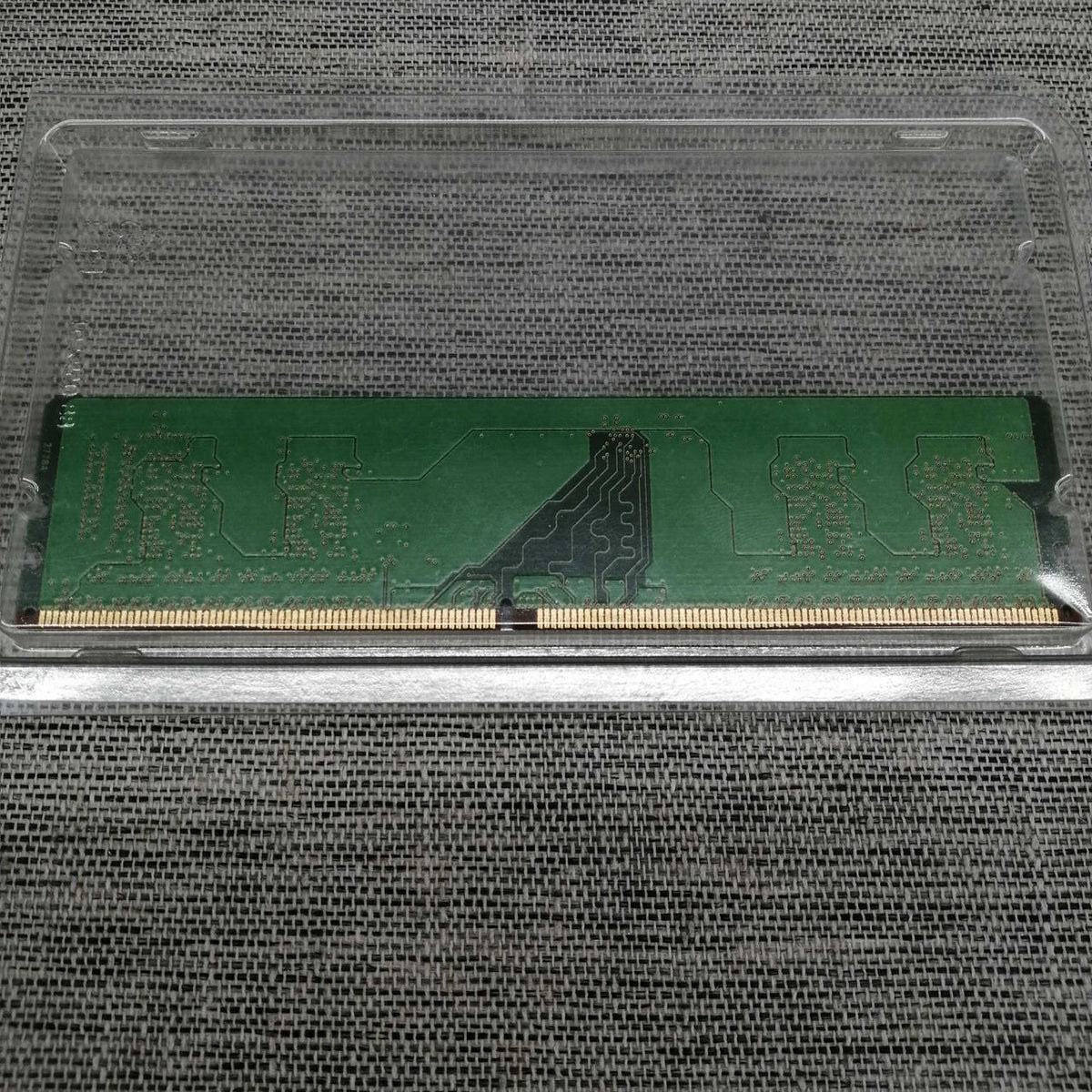 MICRON DDR4 Memory 8GB MTA4ATF1G64AZ-3G2E1