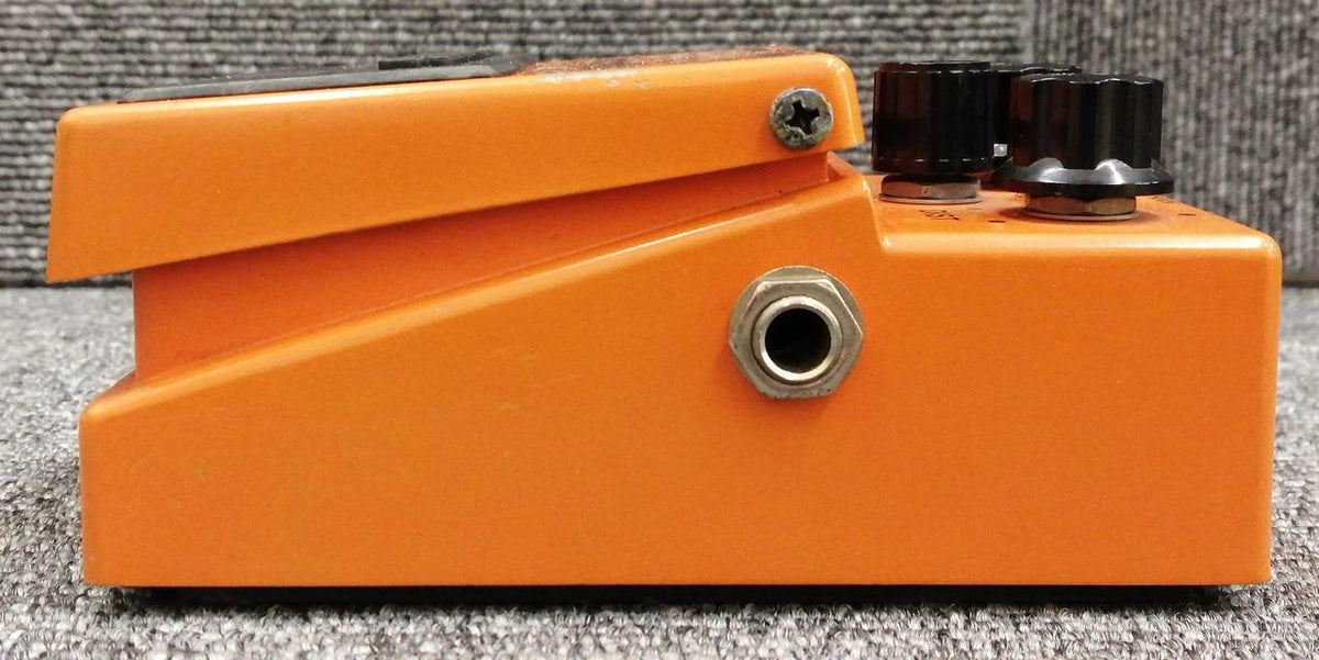 BOSS Effects pedal: DS-1 - Banzai Thrifting | BanzaiHobby