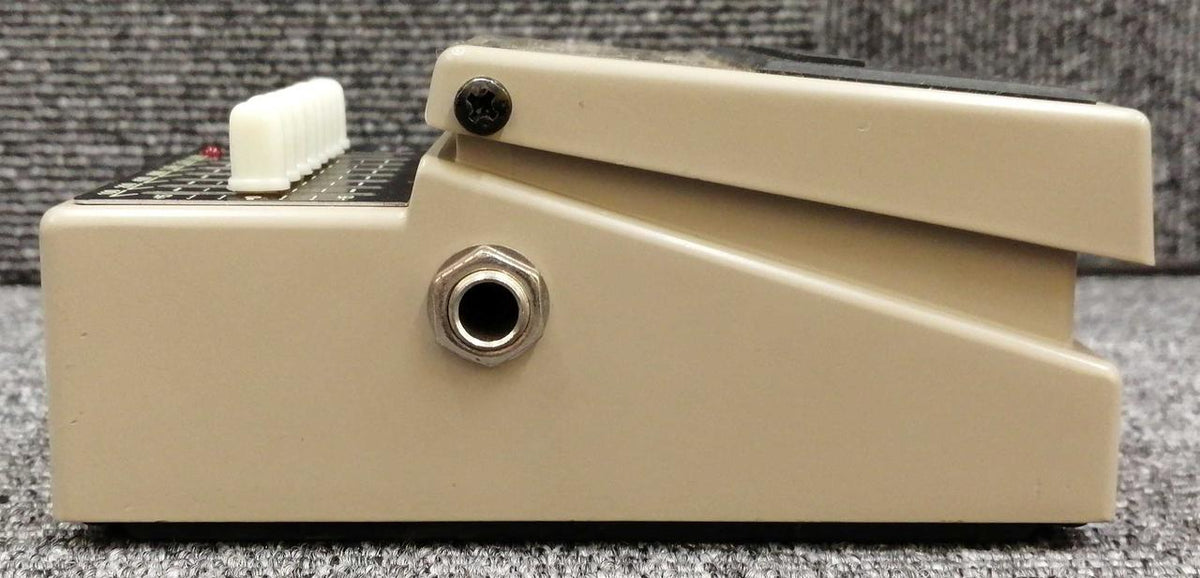 BOSS Effects pedal GE-7 - Banzai Thrifting | BanzaiHobby