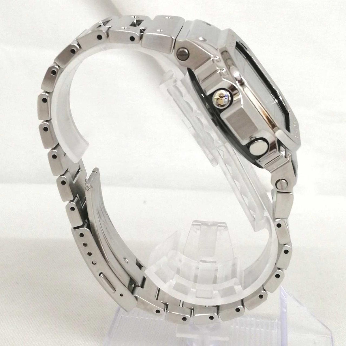 CASIO G-SHOCK GMW-B5000 - Banzai Thrifting | BanzaiHobby