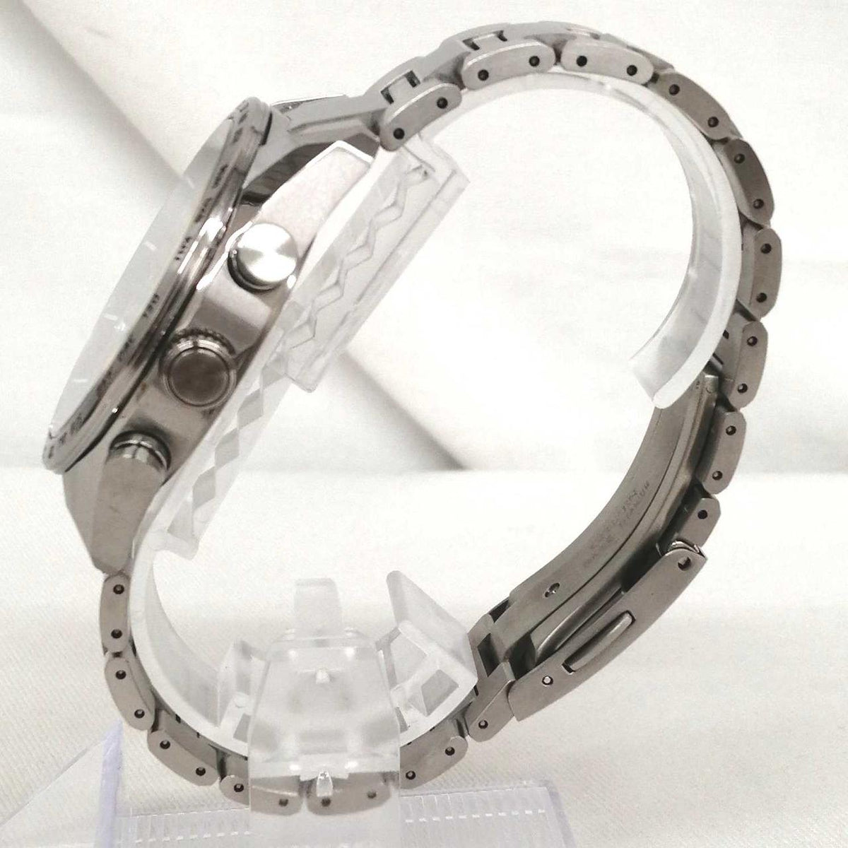 CITIZEN Solar Radio-Controlled Wristwatch H800-T025862 - Banzai Thrifting | BanzaiHobby