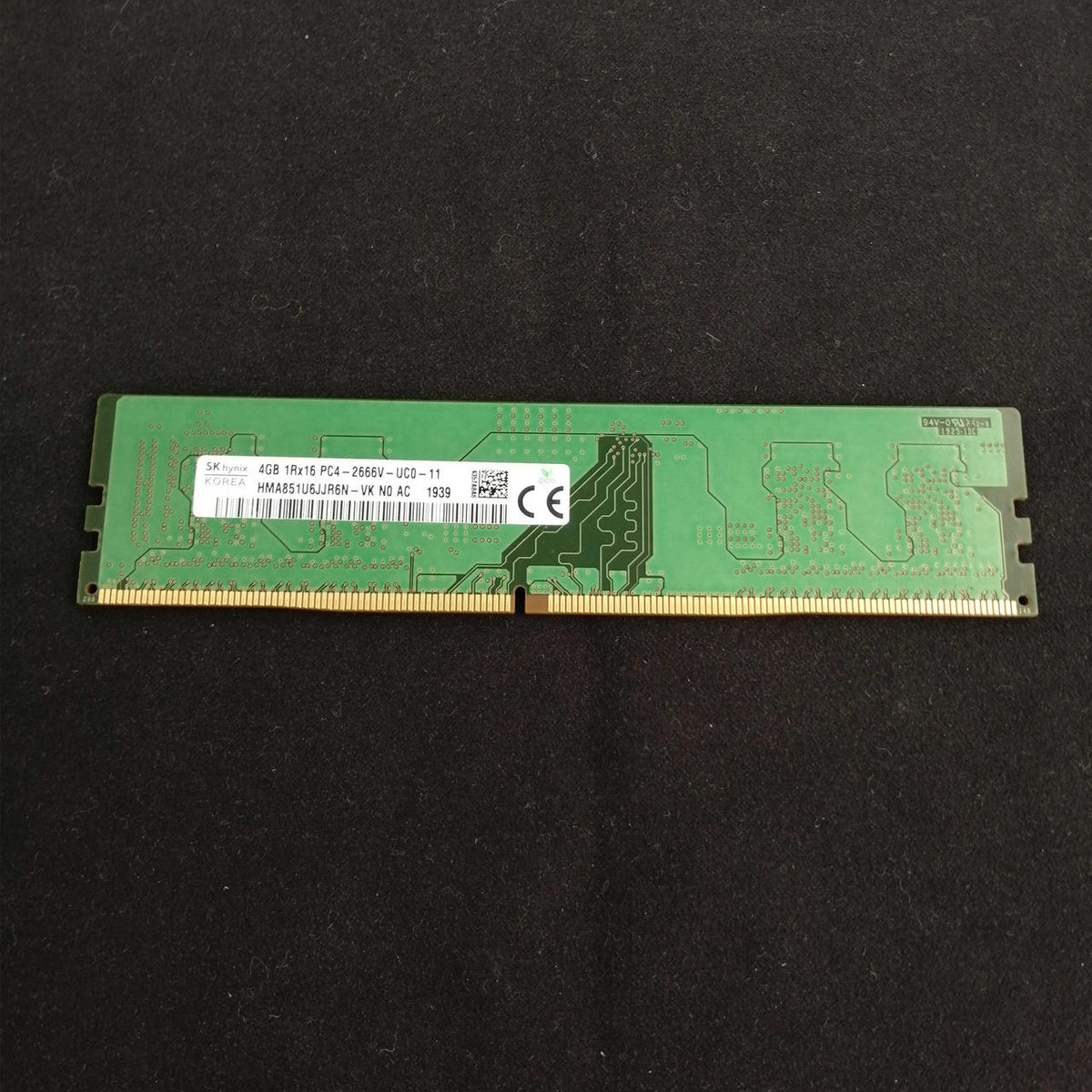 SK HYNIX DDR4(4GB) PC4-2666V - Banzai Thrifting | BanzaiHobby