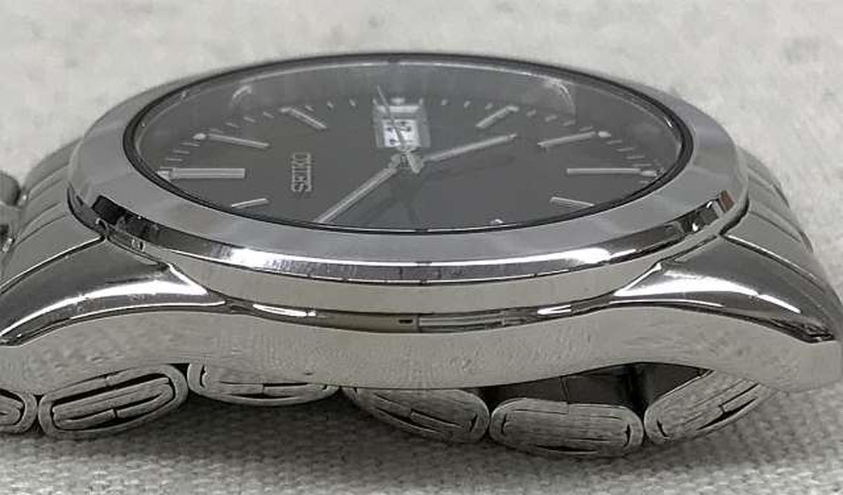 SEIKO Quartz Wristwatch 7N43-0AM0 - Banzai Thrifting | BanzaiHobby