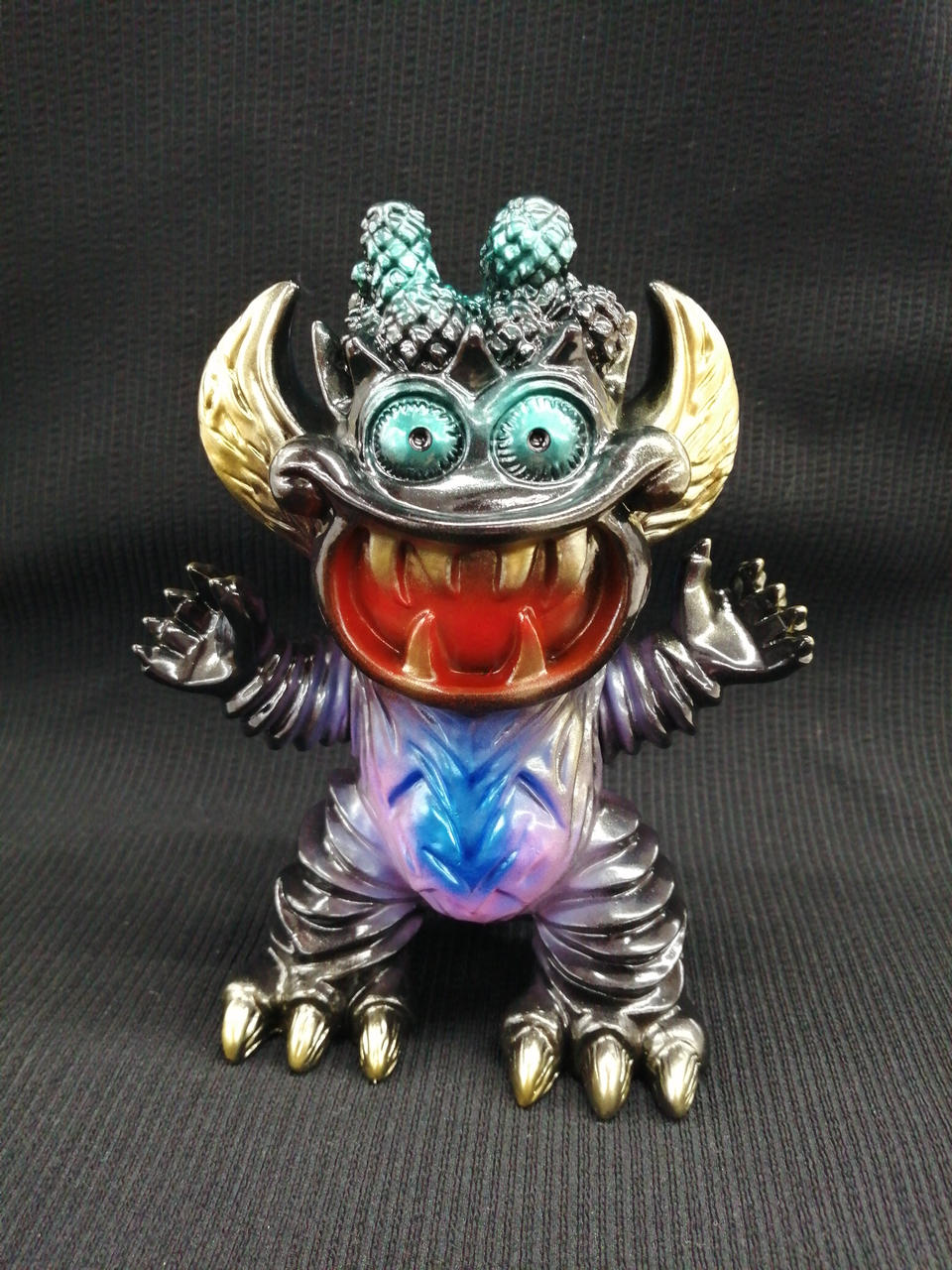 Volkswagen Soft Vinyl All-Night Monster Okitern Shintora Village Limited Color - Volkswagen Banzai Hobby