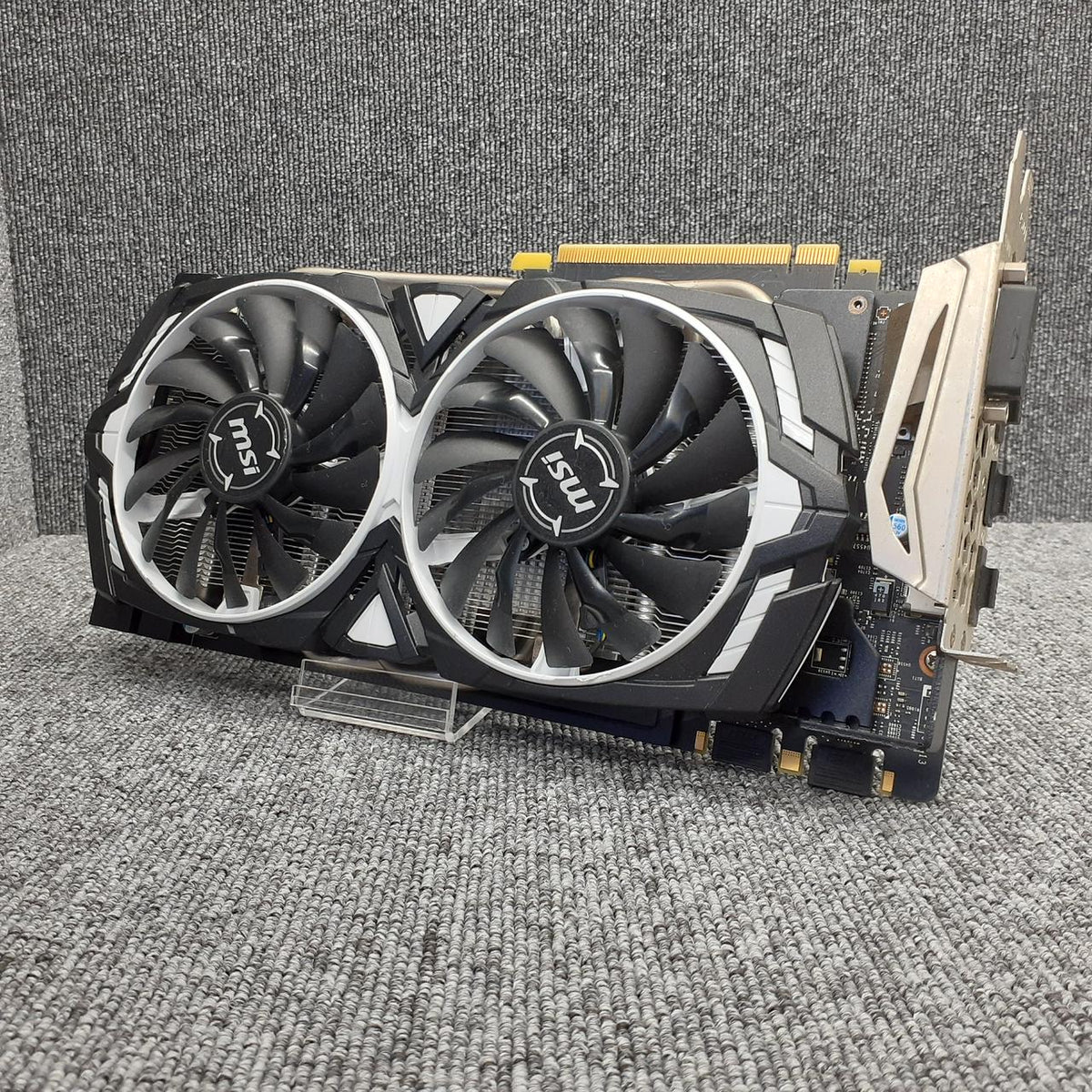 MSI Graphics Board: NVIDIA GTX1080 ARMOR 8G OC