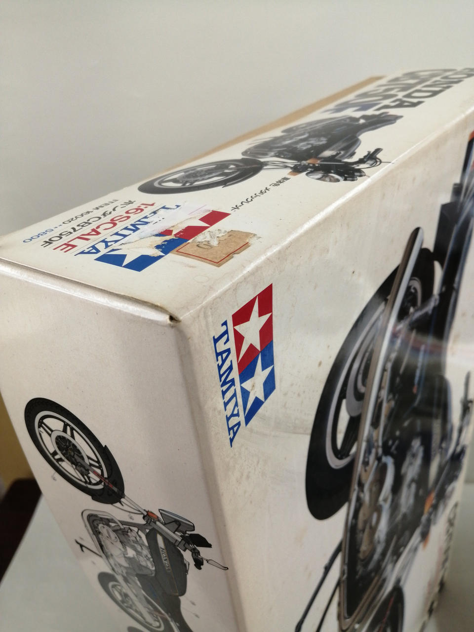 TAMIYA 1/6 Scale Honda CB750F - Banzai Thrifting | BanzaiHobby