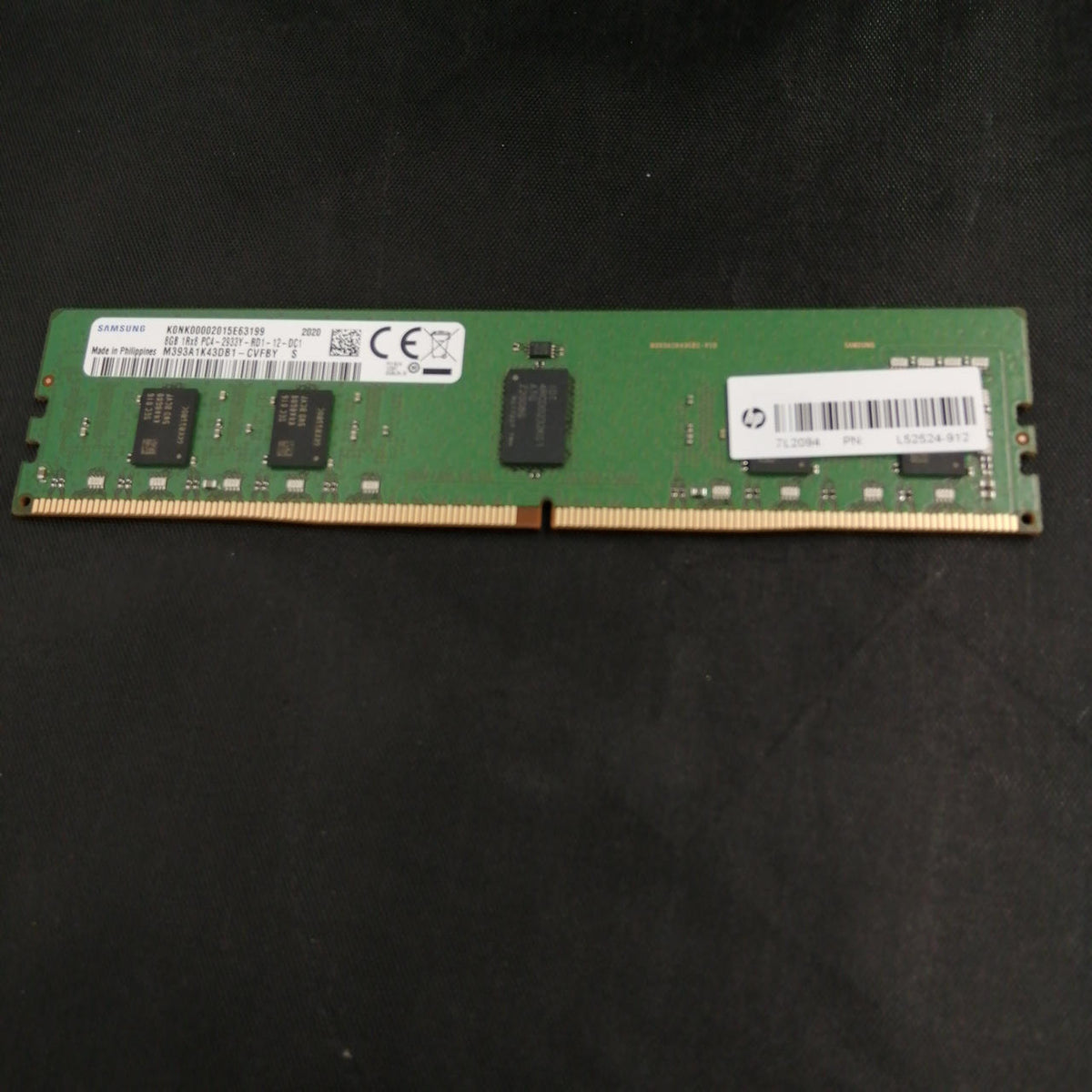 SUMSUNG [RDIMM DDR4 8GB] M393A1K43DB1