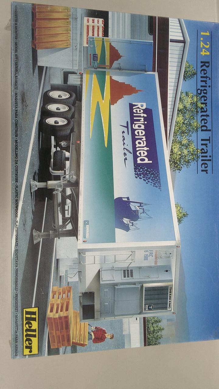 HELLER Plastic Model 1.24 REFRIGERATED TRAILER - Banzai Thrifting | BanzaiHobby