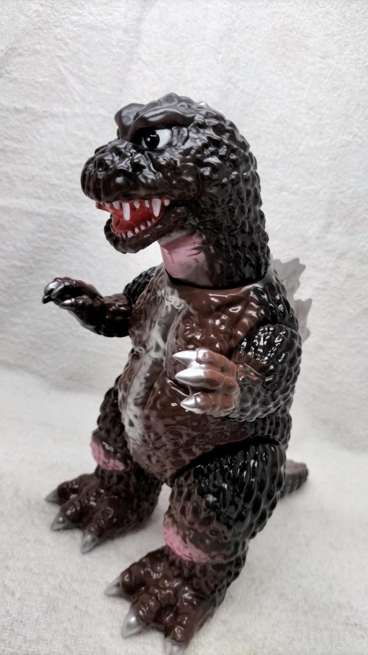 MEDICOM TOY Godzilla & Mothra Larva Soft Vinyl Anraku Yasusaku