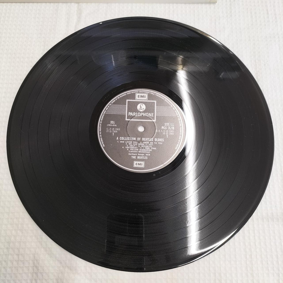 THE BEATLES Record A COLLECTION OF BEATLES OLDIES